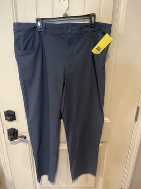 All in motion Men's Navy Stretch Performance golf Pants 42x30